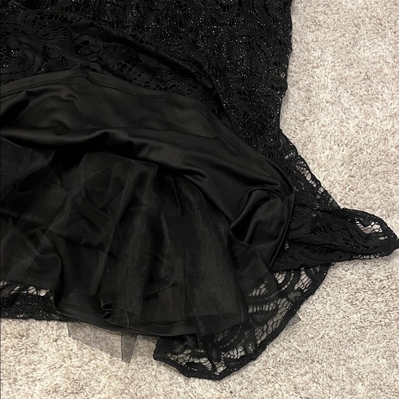 Torrid Black Glitter Mini Lace Skater Halter Dress Size 22 Plus Size - Picture 14 of 17